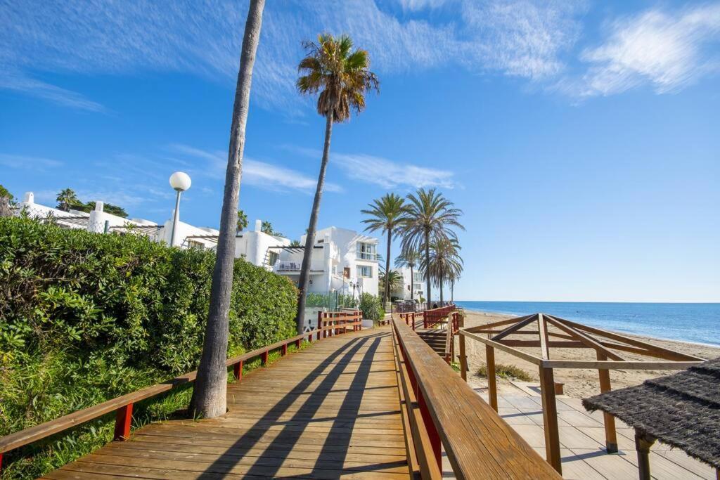 Beach Apartment La Cala De Mijas Exterior photo